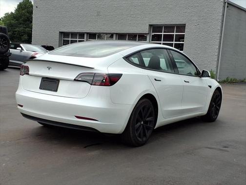 2023 Tesla Model 3 Standard Range