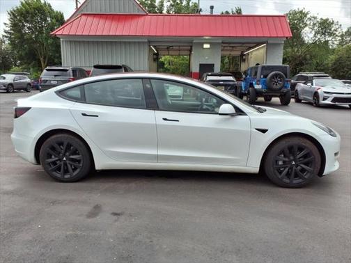 2023 Tesla Model 3 Standard Range