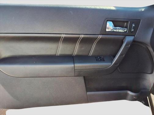 2009 Ford Focus SES