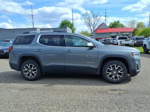 Steel Metallic 2020 GMC Acadia SLE