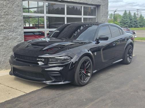 Pitch Black Clearcoat 2023 Dodge Charger SRT Hellcat Widebody Jailbreak