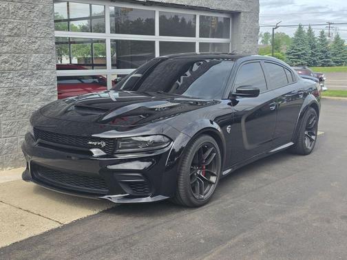 Pitch Black Clearcoat 2023 Dodge Charger SRT Hellcat Widebody Jailbreak