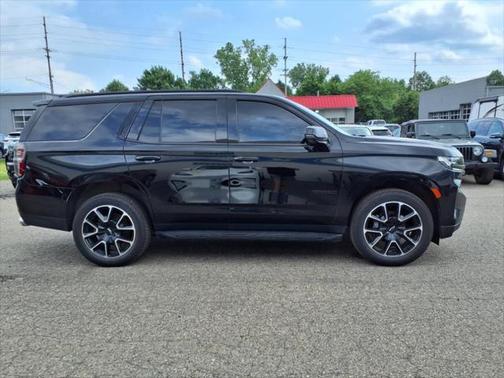 2022 Chevrolet Tahoe 4WD RST