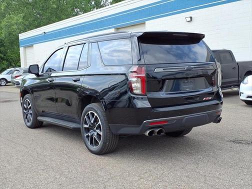 2022 Chevrolet Tahoe 4WD RST