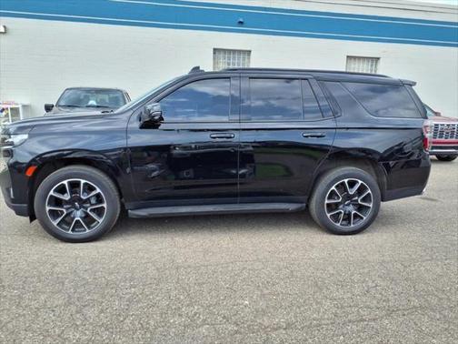 2022 Chevrolet Tahoe 4WD RST