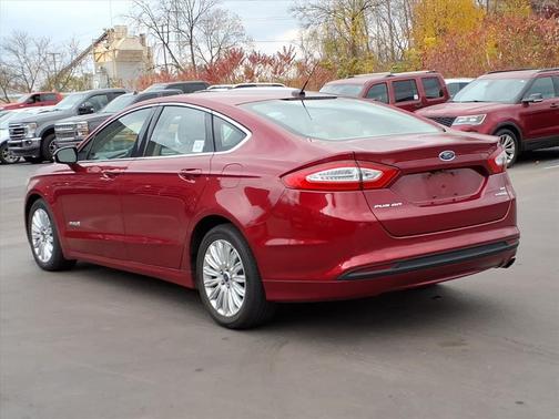 2014 Ford Fusion Hybrid SE