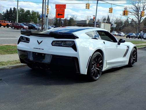Arctic White 2016 Chevrolet Corvette Z06