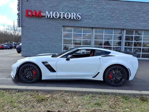 Arctic White 2016 Chevrolet Corvette Z06