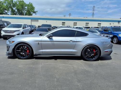 2020 Ford Shelby GT500 Base