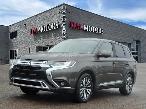 2019 Mitsubishi Outlander SE