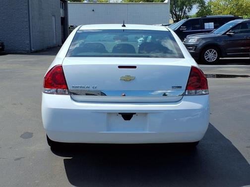 2011 Chevrolet Impala LT