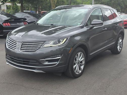 Magnetic Gray Metallic 2017 Lincoln MKC Select