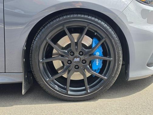 Stealth Gray 2017 Ford Focus RS Base