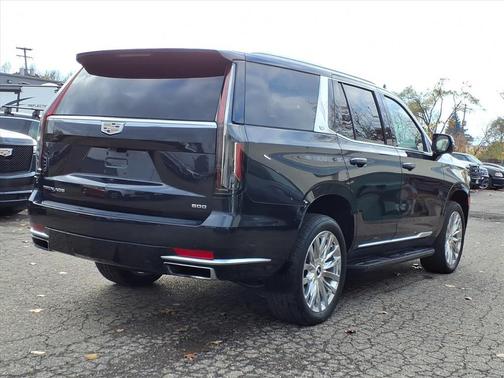 2023 Cadillac Escalade Premium Luxury