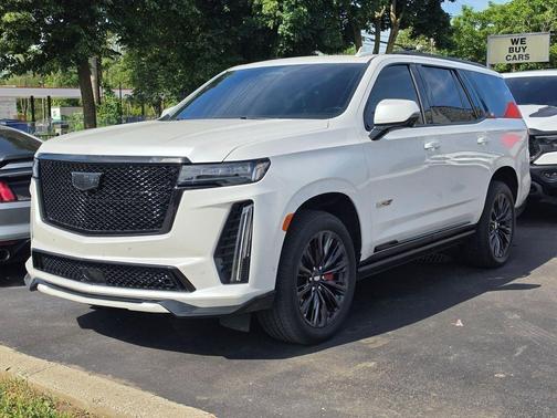 Crystal White Tricoat 2024 Cadillac Escalade V-Series