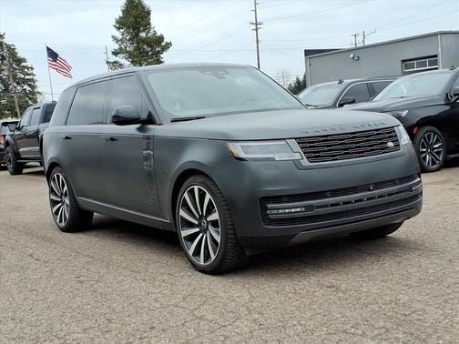 Santorini Black Metallic 2024 Land Rover Range Rover P530 Autobiography