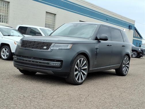 Santorini Black Metallic 2024 Land Rover Range Rover P530 Autobiography