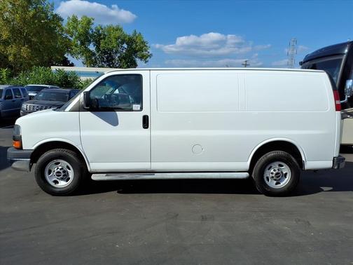 2015 GMC Savana 2500 Work Van
