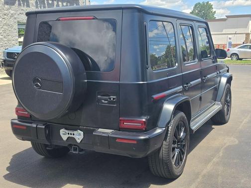 MANUFAKTUR Night Black Magno 2023 Mercedes-Benz G-Class 4MATIC