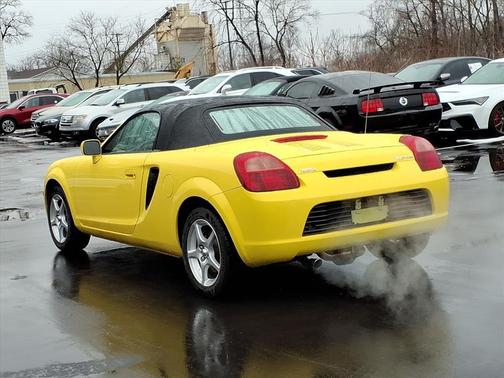 2001 Toyota MR2 Base