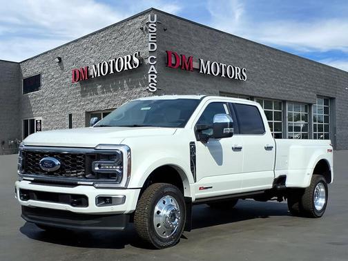 2025 Ford F-450 Platinum