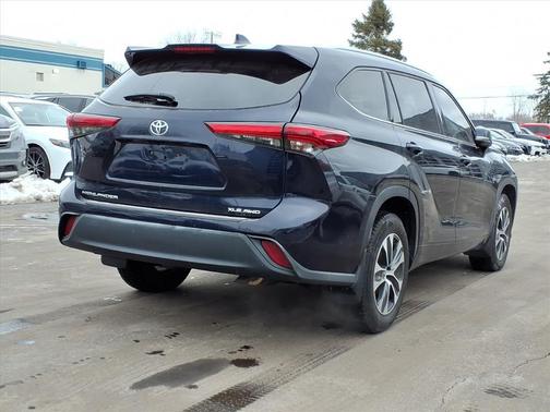 2020 Toyota Highlander XLE