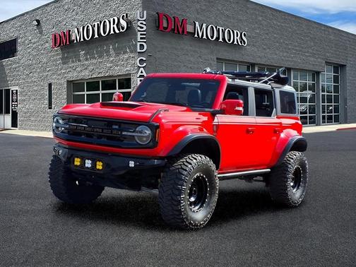 Race Red 2023 Ford Bronco Outer Banks