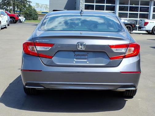 Modern Steel Metallic 2019 Honda Accord LX