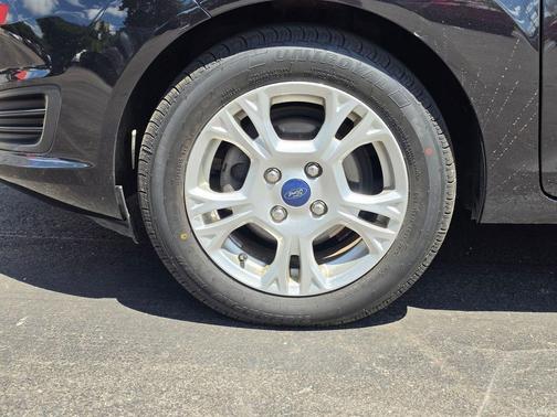 Performance Blue 2015 Ford Fiesta SE