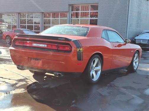 2009 Dodge Challenger SRT8