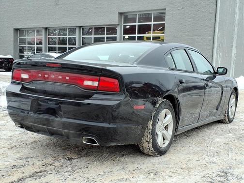2012 Dodge Charger SE