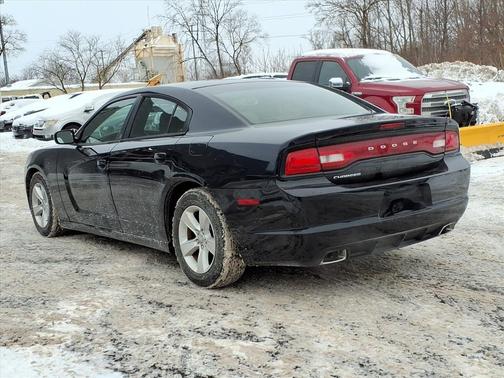 2012 Dodge Charger SE
