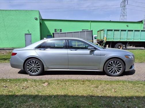 2020 Lincoln Continental Standard