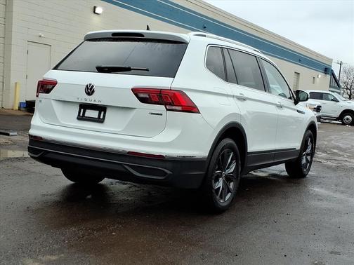 2022 Volkswagen Tiguan 2.0T SE 4MOTION