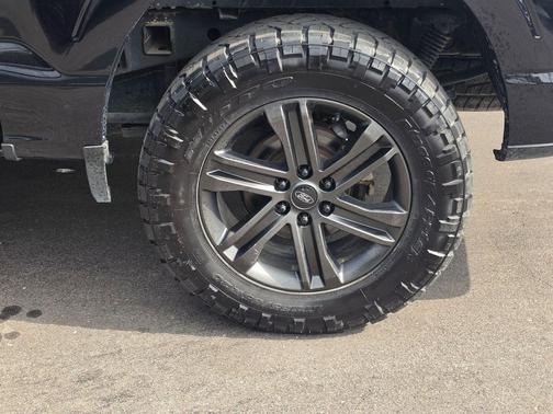 Agate Black Metallic 2021 Ford F-150