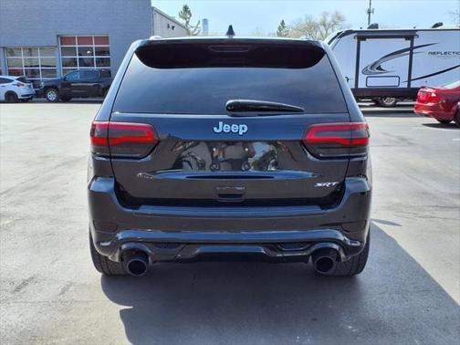 2016 Jeep Grand Cherokee SRT
