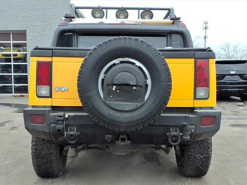 2005 Hummer H2 SUT
