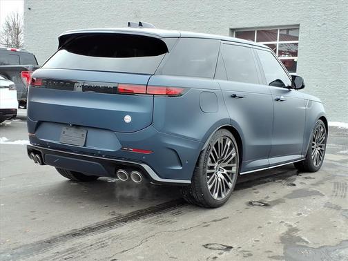 2025 Land Rover Range Rover Sport P635 SV Edition Two