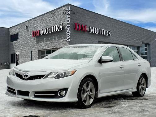 2014 Toyota Camry SE