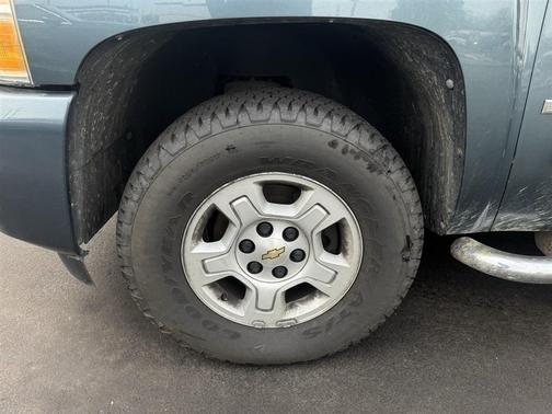 2009 Chevrolet Silverado 1500 LT Crew Cab