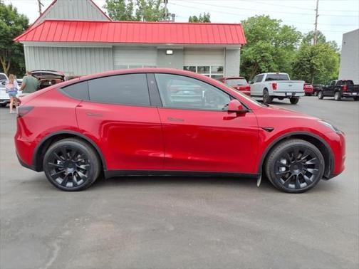 2023 Tesla Model Y Long Range Dual Motor All-Wheel Drive