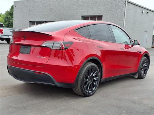 2023 Tesla Model Y Long Range Dual Motor All-Wheel Drive