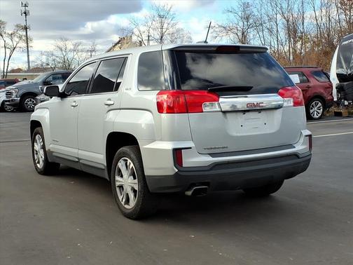 2017 GMC Terrain SLE-1