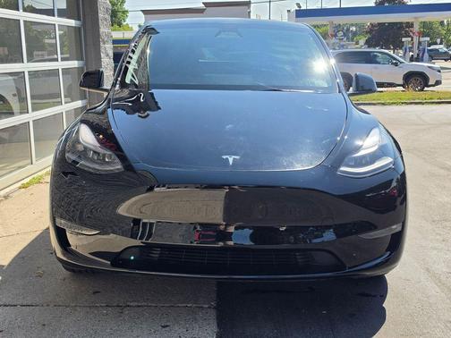 Solid Black 2023 Tesla Model Y Performance Dual Motor All-Wheel Drive