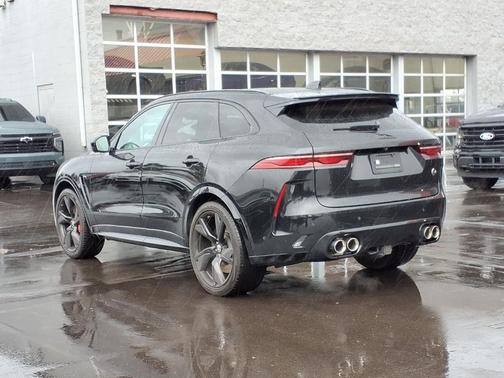 2024 Jaguar F-PACE SVR P550 AWD Automatic