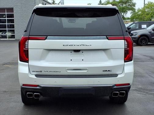 2025 GMC Yukon Denali Ultimate