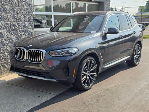 Dark Grath 2023 BMW X3 xDrive30i