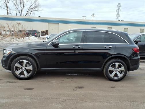2022 Mercedes-Benz GLC 300 4MATIC