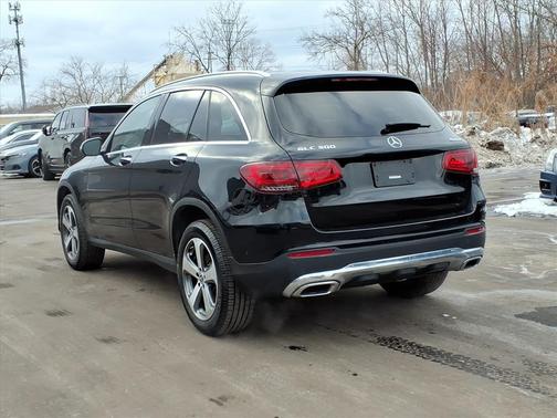 2022 Mercedes-Benz GLC 300 4MATIC