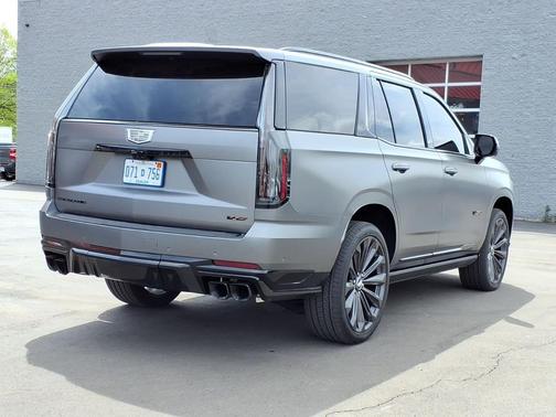 Magnus Metal Frost 2026 Cadillac Escalade V-Series